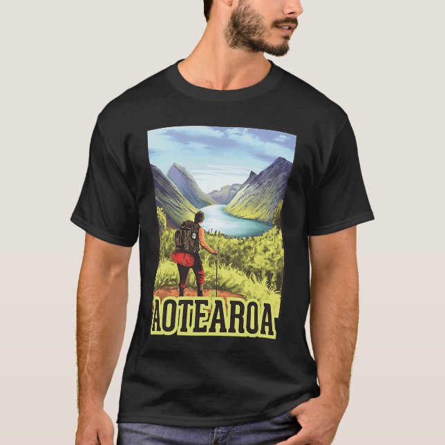 Camiseta Senderismo en Aotearoa retro viajes en mochilero a (Anverso)