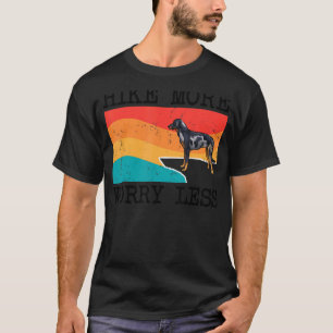 Camiseta Senderismo Preocupante Menos Senderismo Gráfico De