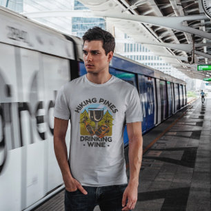 Camiseta Senderismo Y Beber Vino