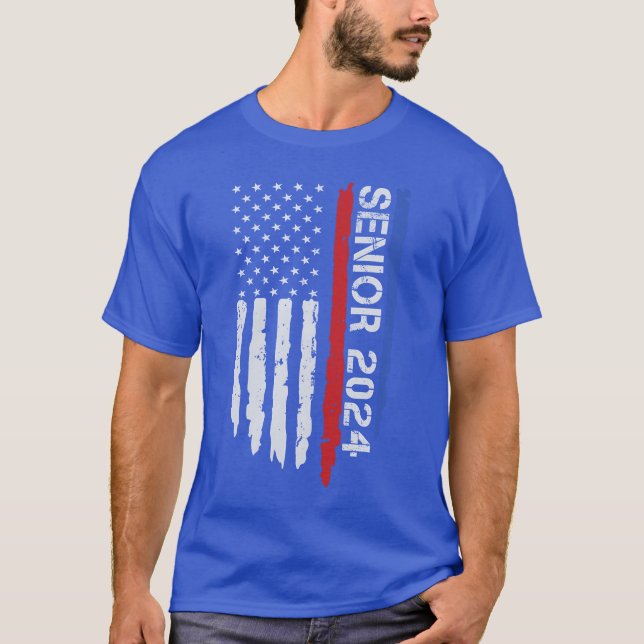 Camiseta Senior 2024 American Flag Graduation Class Of 2024 (Anverso)