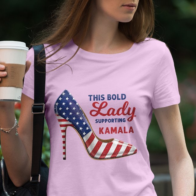 Camiseta Señorita Negrita que apoya los talones patrióticos (Subido por el creador)
