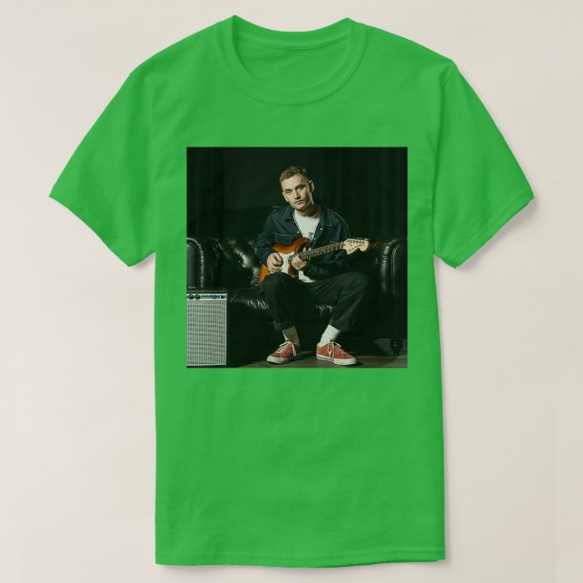 Camiseta Sentarse con una guitarra (Diseño del anverso)
