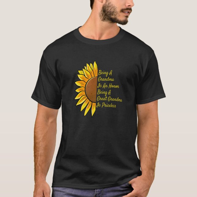 Camiseta Ser Abuela Es Un Honor Ser Abuela Es (Anverso)