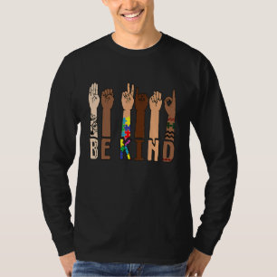 Camiseta Ser amable con la mano del lenguaje de Rótulo habl