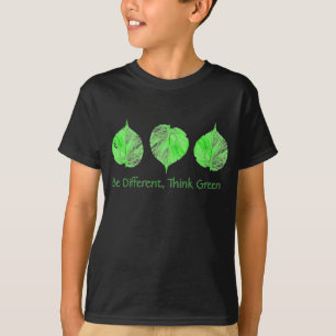 Camiseta Ser diferente de pensar en reciclar verde, niños d