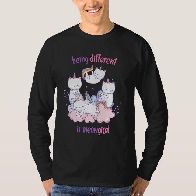Camiseta Ser diferente es meowgical Gato unicornio divertid (Anverso)