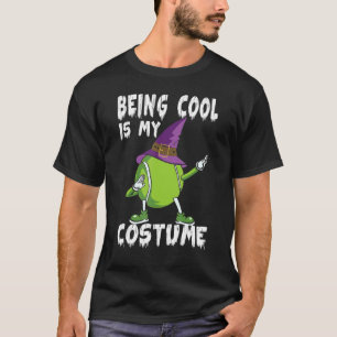 Camiseta Ser Guay es mi disfraz Dabbing Tennis Witch Hall