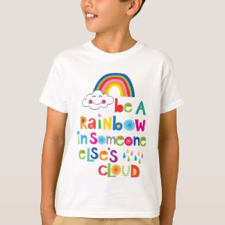 Camiseta Ser un arco iris en otra nube