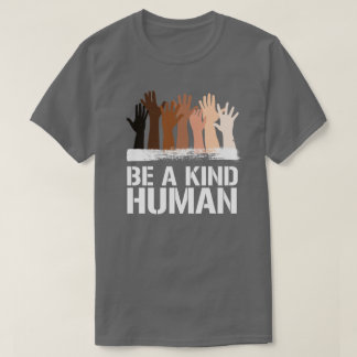 Camiseta Ser un buen pegatina cuadrado humano