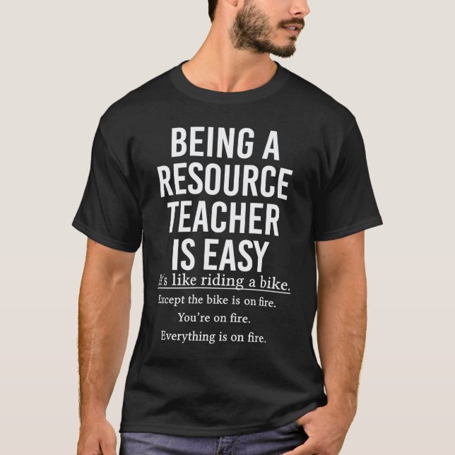 Camiseta Ser un maestro de recursos es fácil (Anverso)