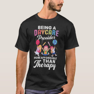 Camiseta Ser un proveedor de cuidados diurnos Terapia Diver