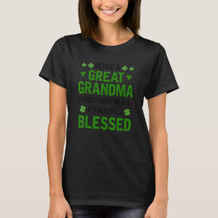 Camiseta Ser una gran abuela no me hace viejo