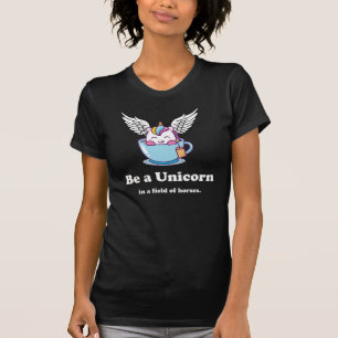 Camiseta Ser unicornio en caballos de campaña