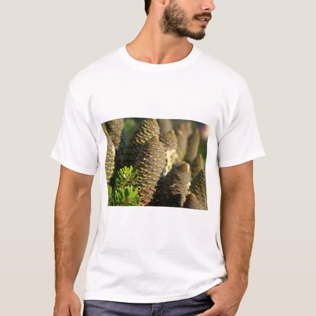 Camiseta Serene Tree Silhouette T-Shirt – Nature’s Calm (Anverso)
