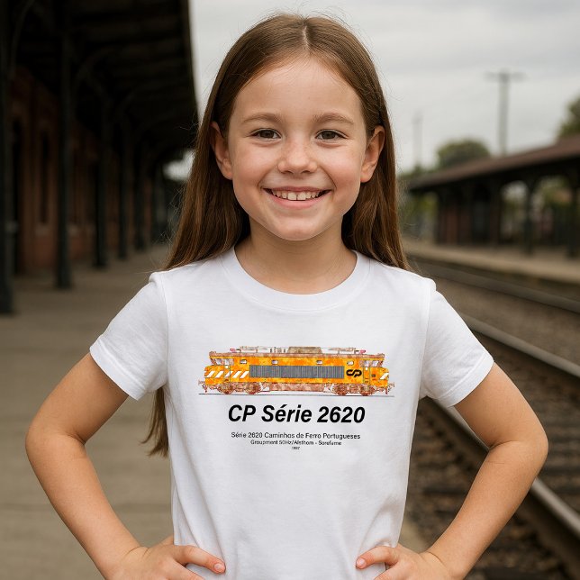 Camiseta Serie 2620 Locomotora Eléctrica. Nez-Casse Loco (CP Serie 2620 Electric Locomotive. Nez-Casse Locomotive. Girl Basic T-Shirt)