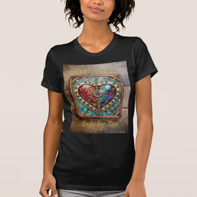 Camiseta Serie de Steampunk Heart de Vidrio Manchado Rojo y (Anverso)
