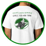 Camiseta Servicio de jardín simple<br><div class="desc">Una camisa de trabajo para la industria del servicio de césped con un símbolo de emblema de cortadora de jinetes líneas de texto que puede reemplazar con el nombre de su empresa y el número de contacto o cualquier otra información que desee mostrar. Diseñado para un servicio de siembra de...</div>