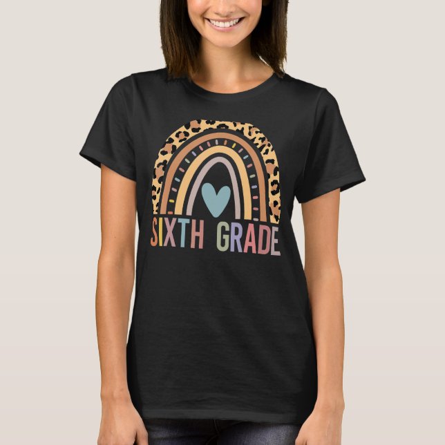 Camiseta Sexto Grado Chicas Arcoiris Equipo de Profesores 6 (Anverso)