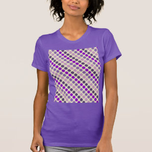 Camiseta Shades of Purple Polka Dots by Shirley Taylor