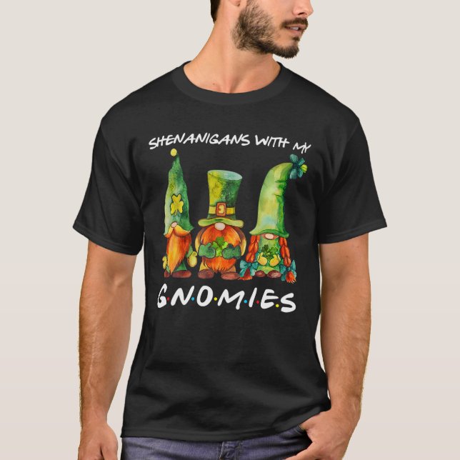 Camiseta Shamrock Shenanigans with My Gnomies St Patrick (Anverso)