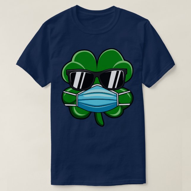 Camiseta Shamrock Wearing Face Mask St Patricks Day Gift (Diseño del anverso)