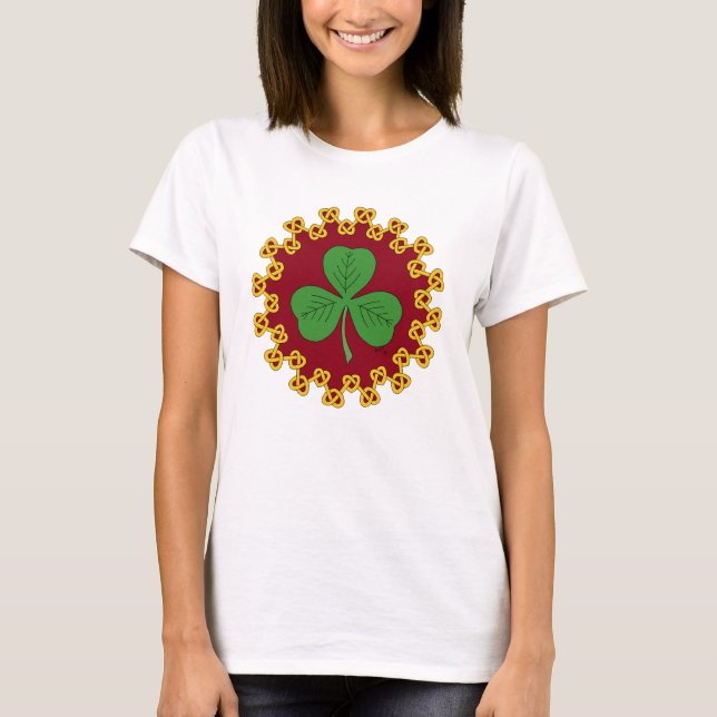 Camiseta Shamrock y Knotwork en rojo (Anverso)