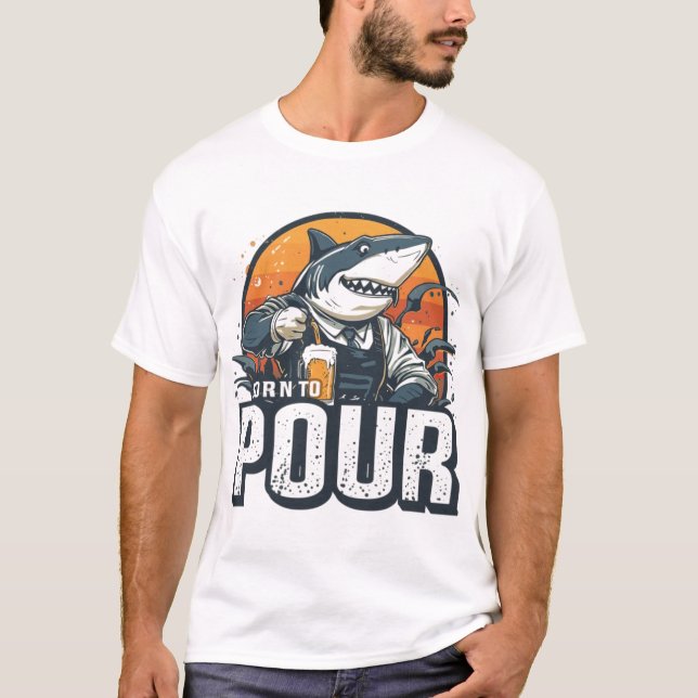 Camiseta Shark Bartender Born To Pour Shirt (Anverso)