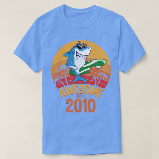 Camiseta Shark Birthday AA Years Old Surf Awesome Since AAA (Diseño del anverso)