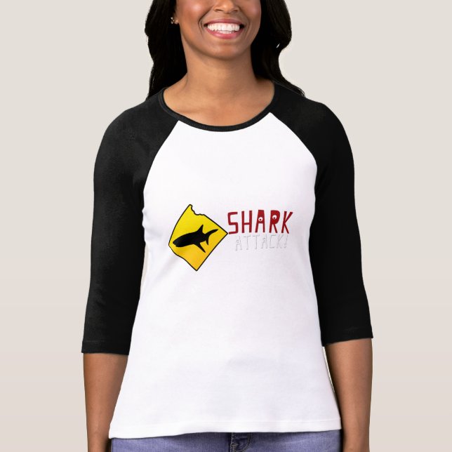 Camiseta sharkattack (Anverso)