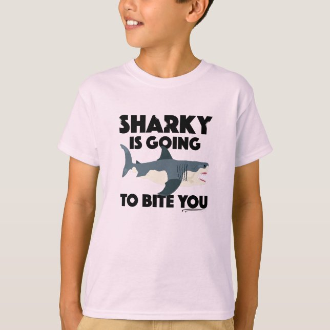 Camiseta Sharky Va A Mentir Tu Diseño - La T Básica De Los  (Anverso)