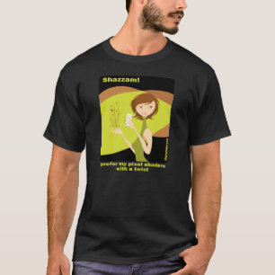Camiseta Shazzam con una torsión
