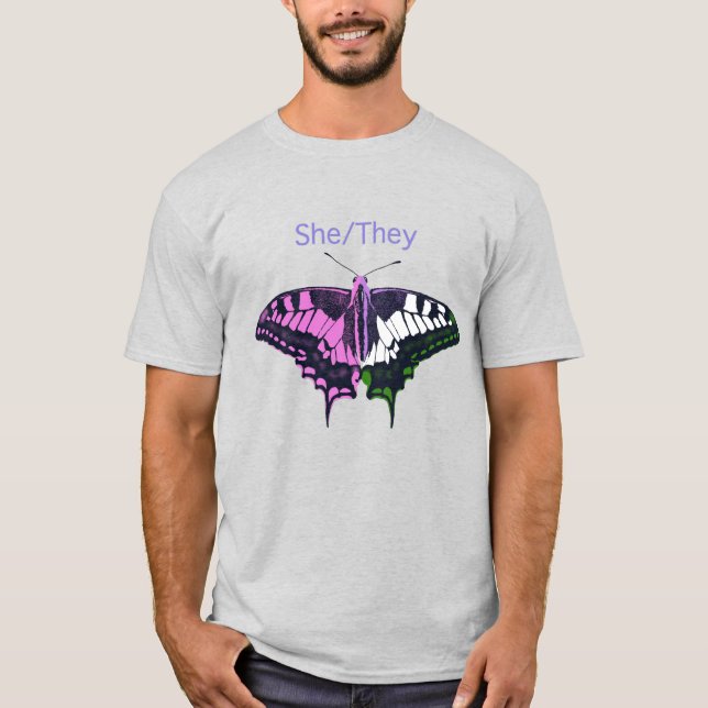 Camiseta She/They Non-Binary Flag Swallowtail Butterfly (Anverso)