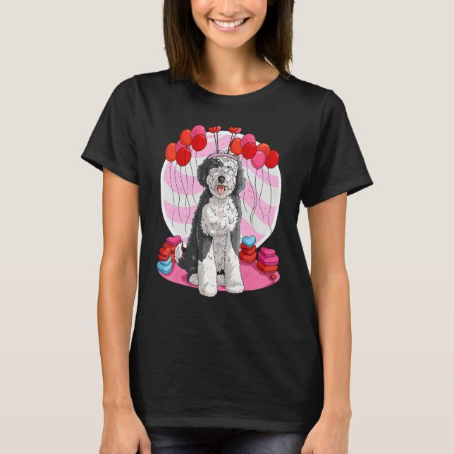 Camiseta Sheepadoodle Heart Valentine Day Dog (Anverso)