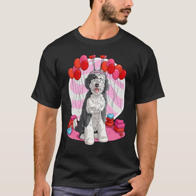 Camiseta Sheepadoodle Heart Valentine Day Dog (Anverso)