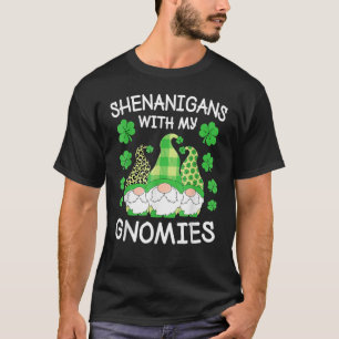 Camiseta Shenaniganes Con Mis Gnomies St Patricks Day Gnome