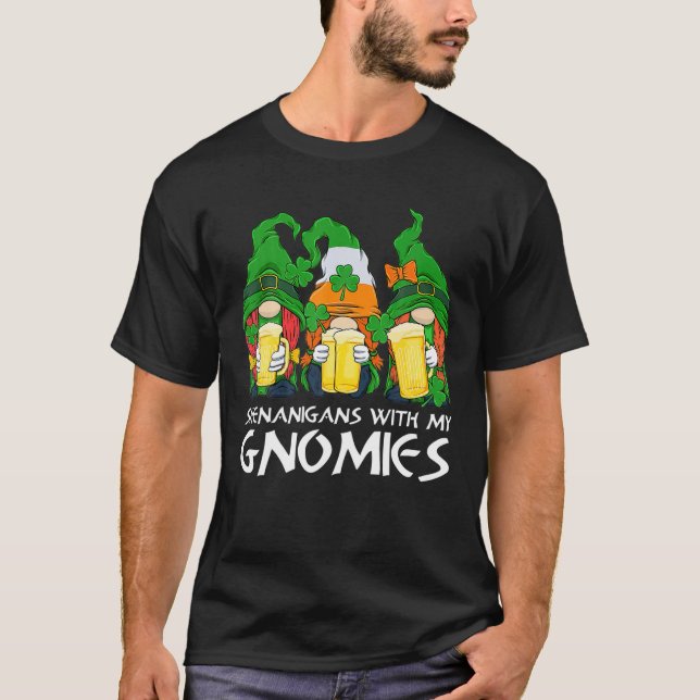 Camiseta Shenanigans con mi cerveza Gnomies bebiendo en San (Anverso)