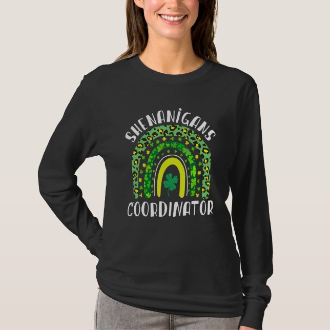 Camiseta Shenanigans Coordinator Rainbow St Patricks Day Te (Anverso)