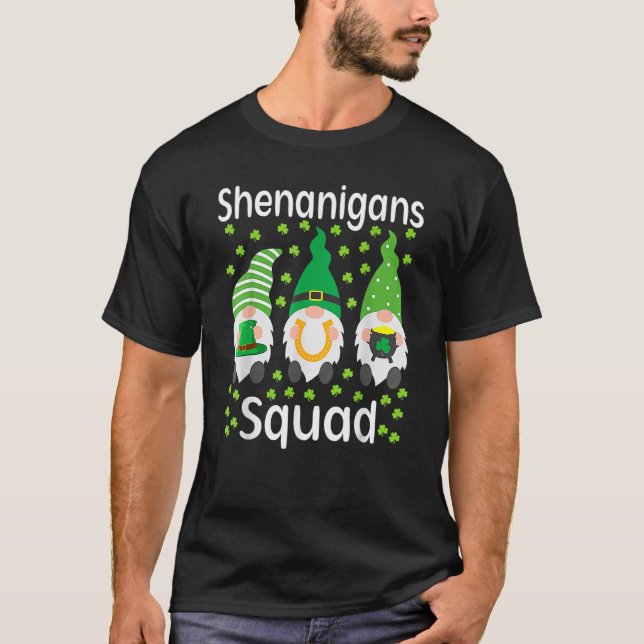 Camiseta Shenanigans Squad Gnomes Shamrock Happy St Patrick (Anverso)