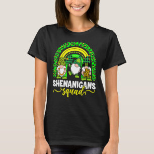 Camiseta Shenanigans Squad Irish Gnomes Rainbow St Patrick