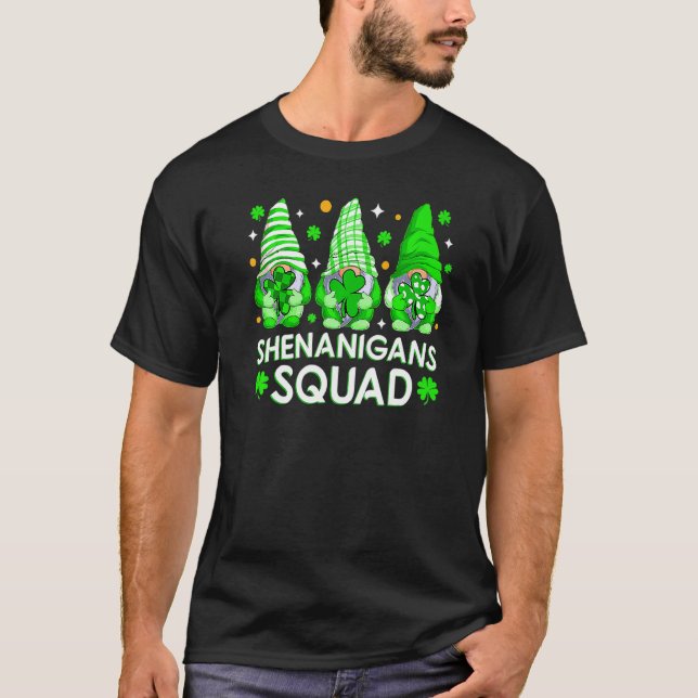Camiseta Shenanigans Squad St Patrick's Day Gnomes Gnomies  (Anverso)