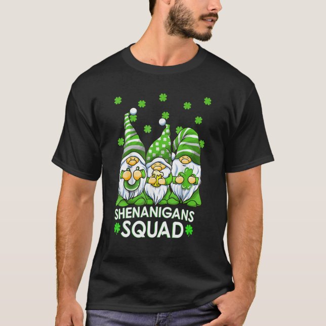 Camiseta Shenanigans Squad St Patricks Day Gnomes Rainbow L (Anverso)