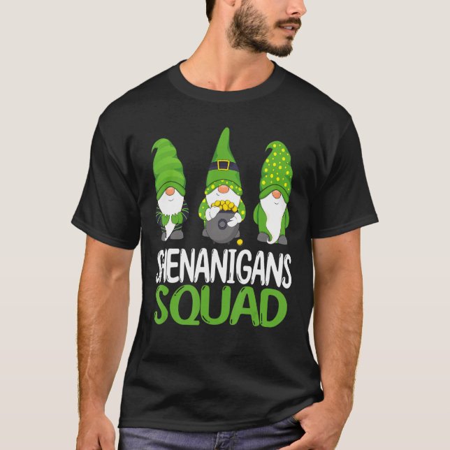 Camiseta Shenanigans Squad St Patricks Day Gnomes St Patric (Anverso)
