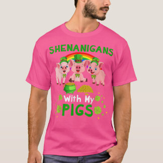 Camiseta Shenanigans With My Pigs Happy Patrick's Day Cute