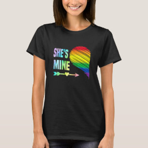 Camiseta Shes Mine Couple Heart Pride Lgbt Lesbiana Matc