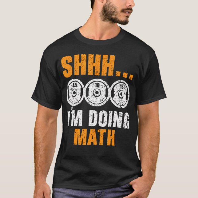 Camiseta Shhh Estoy Haciendo Entrenador De Matemáticas Halt (Anverso)