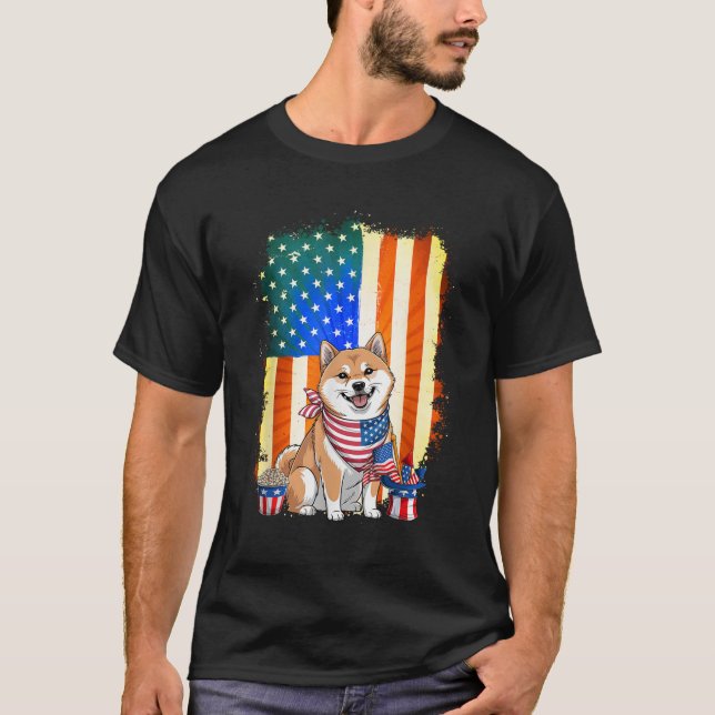 Camiseta Shiba Inu Perro Bandera Americana Perro Amantes 4  (Anverso)