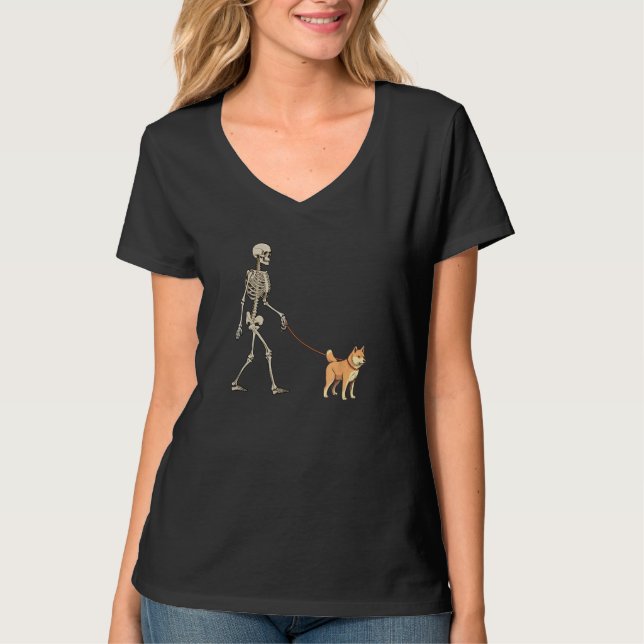 Camiseta Shiba Inu Skeleton Dog Walking Halloween Dog (Anverso)