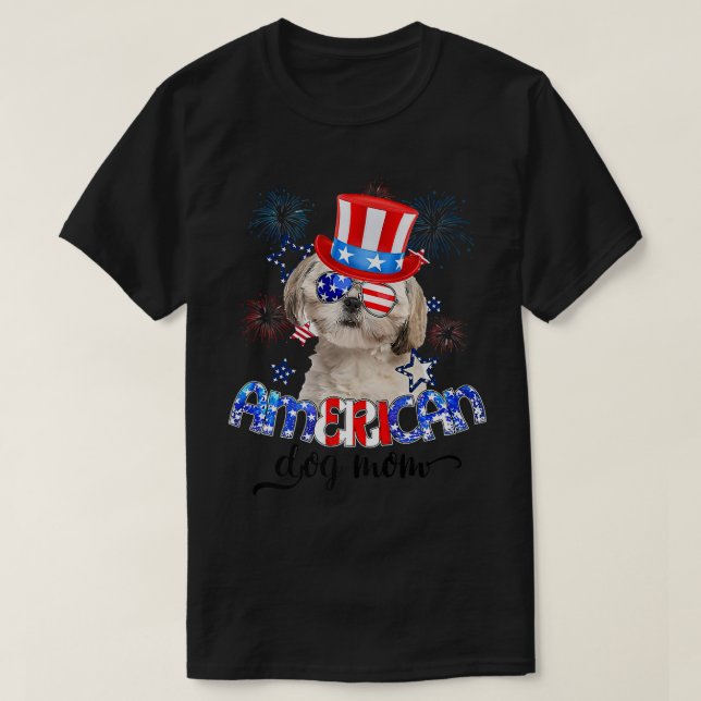 Camiseta Shih Tzu gracioso usando gafas de sol Bandera de E (Diseño del anverso)