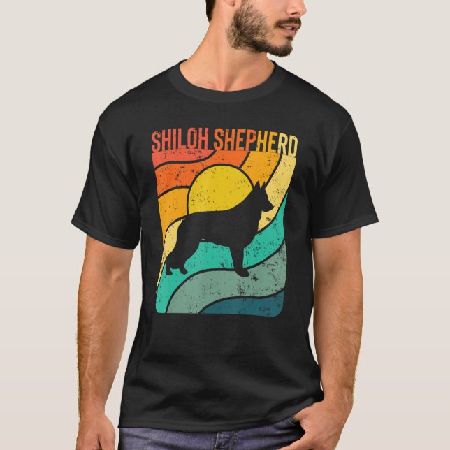 Camiseta Shiloh Shepherd Vintage Sunset Mom Dad (Anverso)