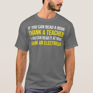 Camiseta Si Puedes Leer De Noche Gracias A Un Electrista